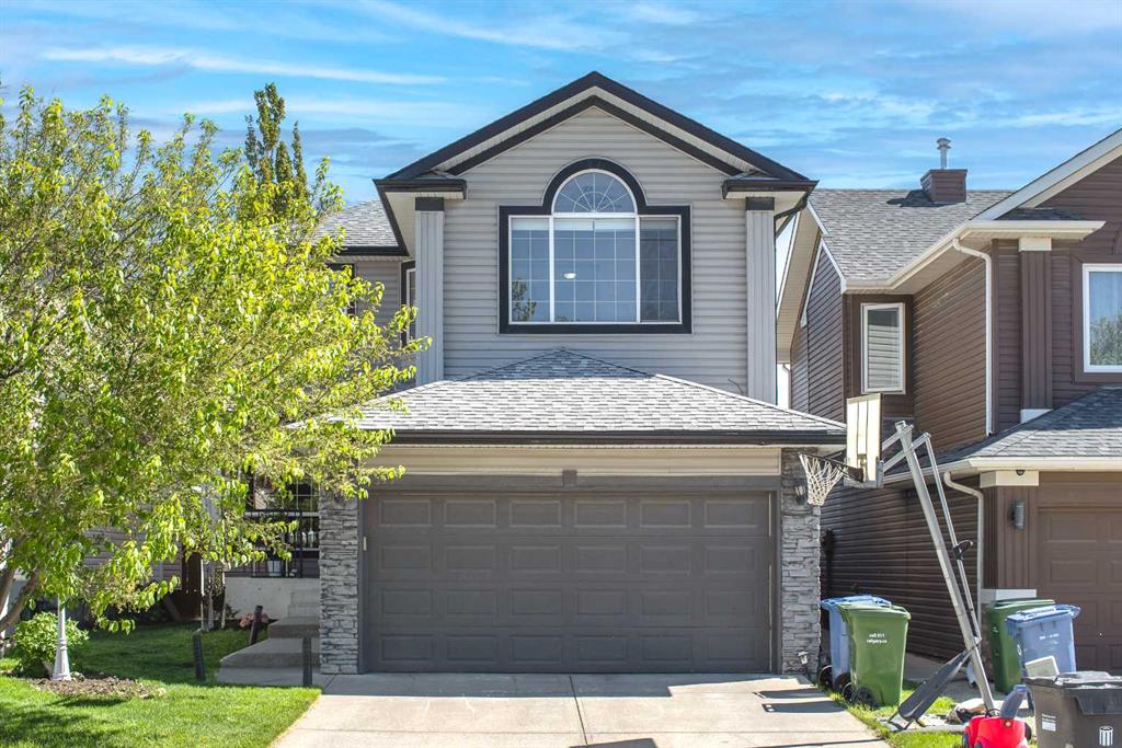 Picture of 517 Citadel Meadow Bay NW, Calgary Real Estate Listing