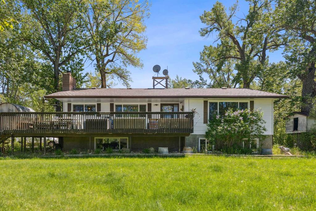 Picture of 530027 56 Street E, Rural Foothills County Real Estate Listing