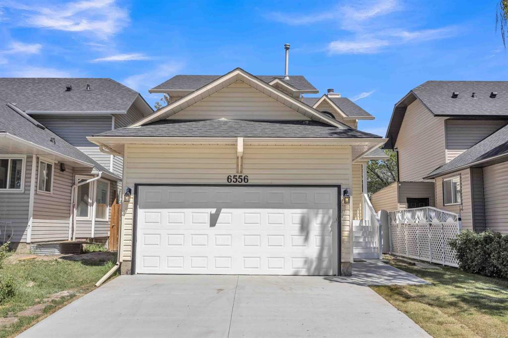 Picture of 6556 Martingrove Drive NE, Calgary Real Estate Listing