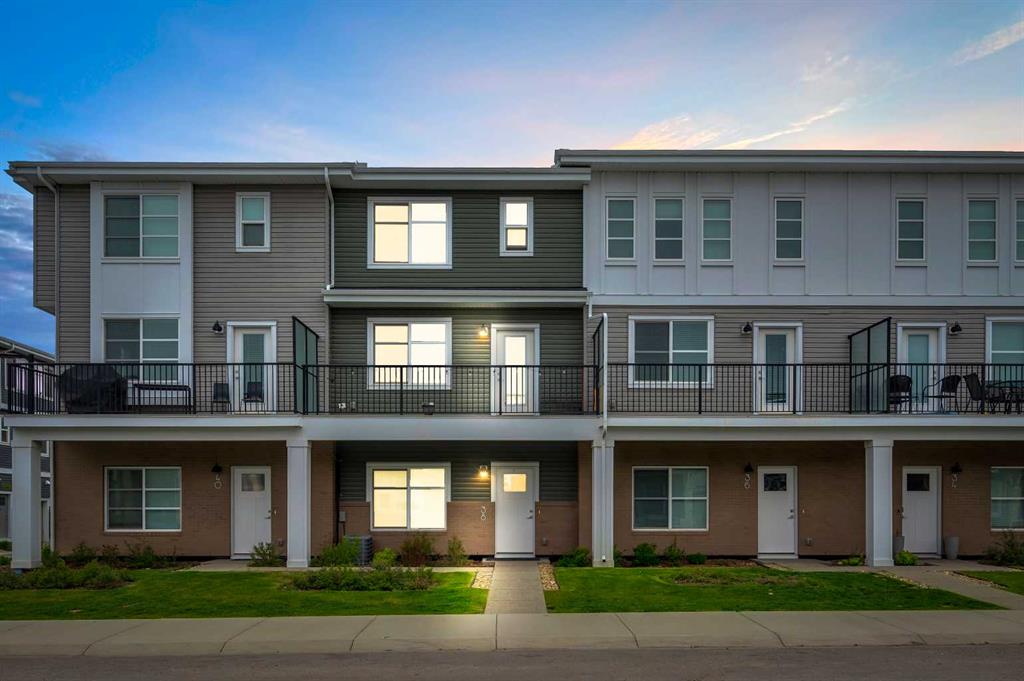 Picture of 38 Cornerstone Passage NE, Calgary Real Estate Listing