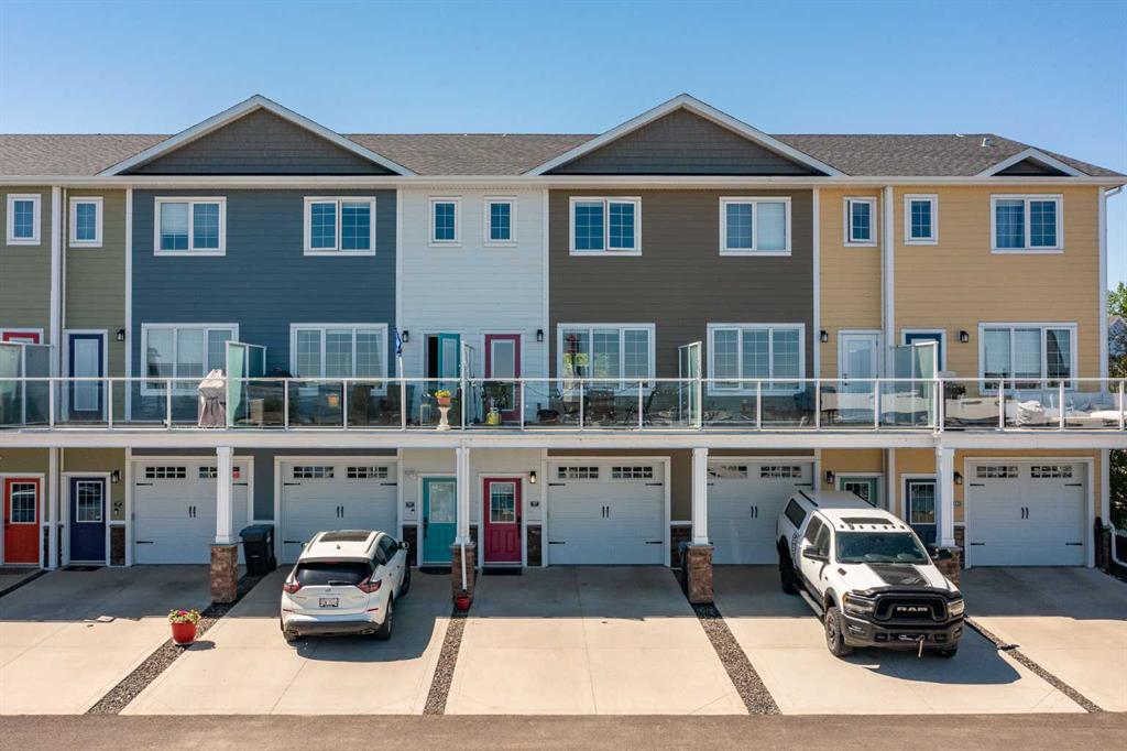 Picture of 103, 5210 Lakeshore Drive , Sylvan Lake Real Estate Listing