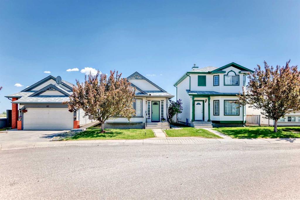 Picture of 69 San Diego Manor NE, Calgary Real Estate Listing