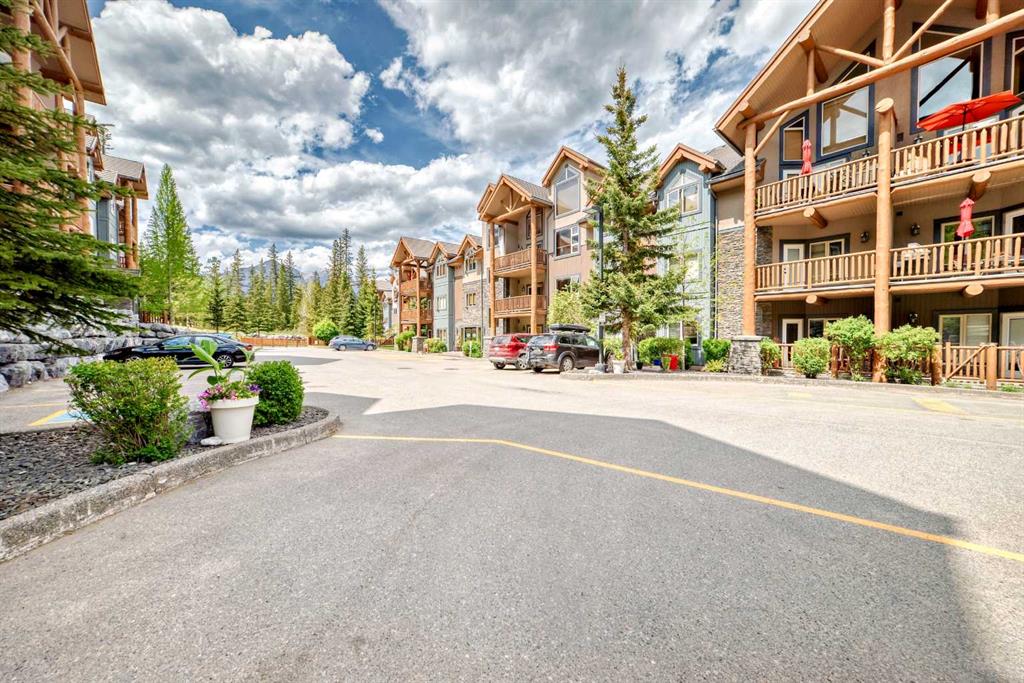 Picture of 315, 175 Crossbow Place , Canmore Real Estate Listing