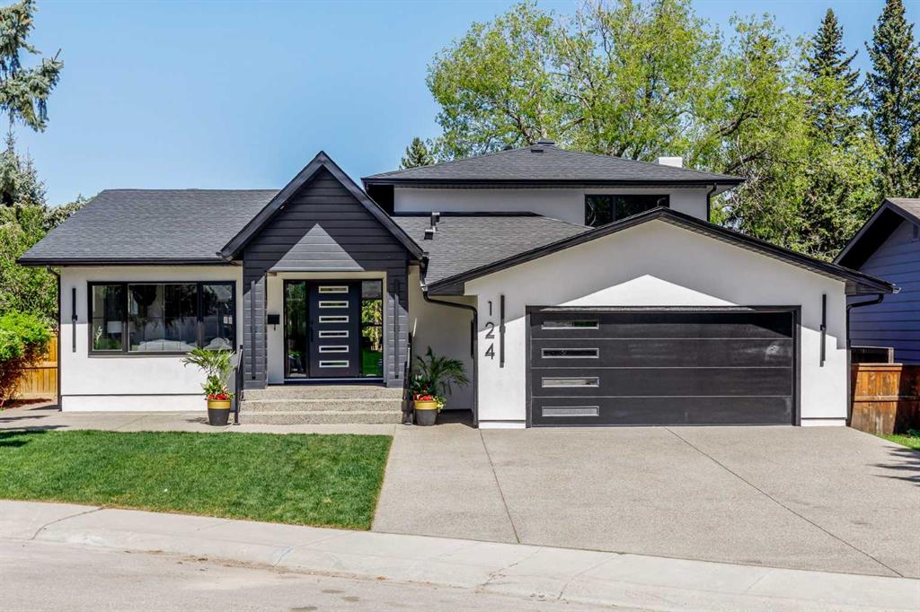Picture of 124 Oakhampton Place SW, Calgary Real Estate Listing