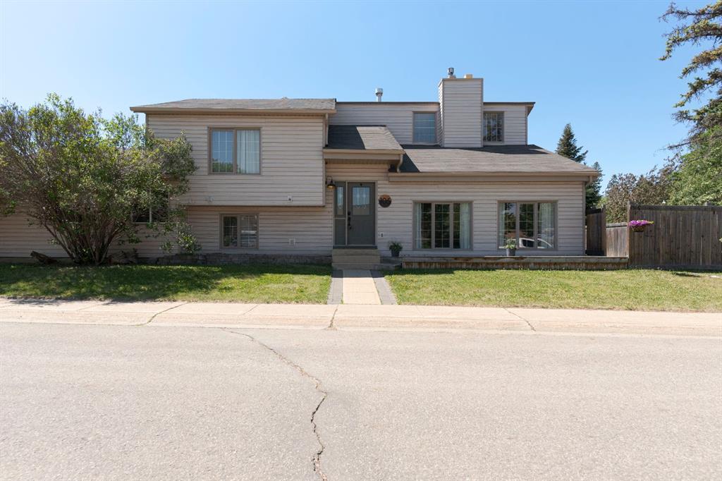 Picture of 105 Whiteoak Garden , Fort McMurray Real Estate Listing