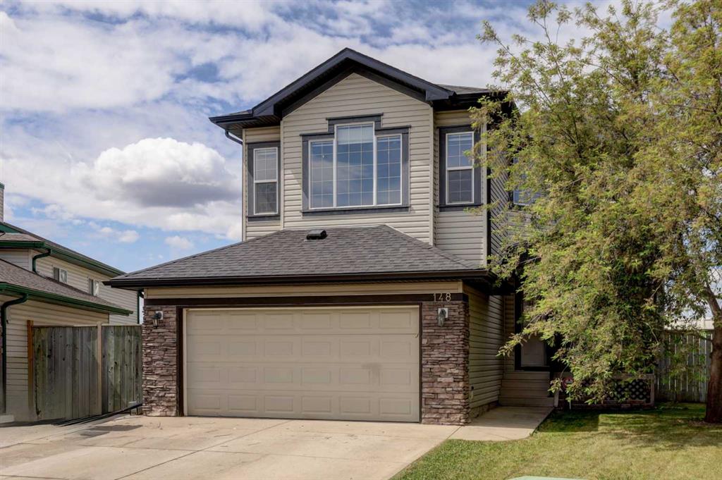 Picture of 148 Stonegate Crescent NW, Airdrie Real Estate Listing