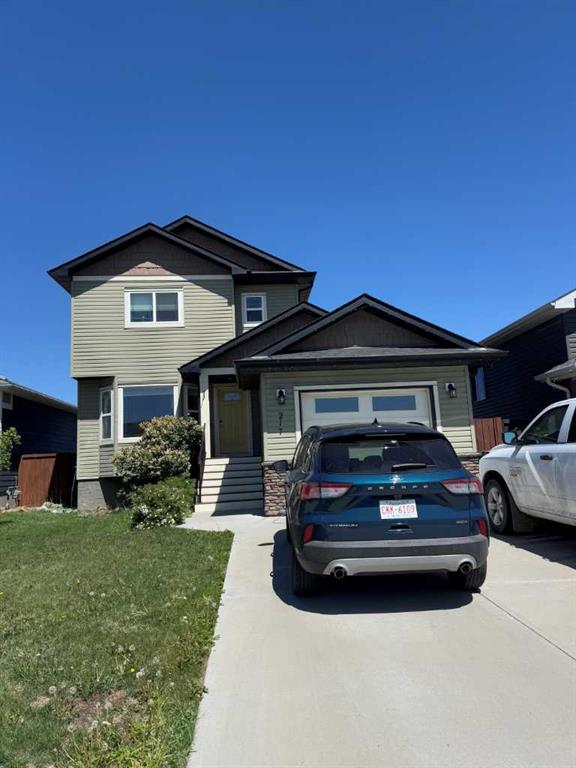 Picture of 217 Sundance Drive , Coalhurst Real Estate Listing