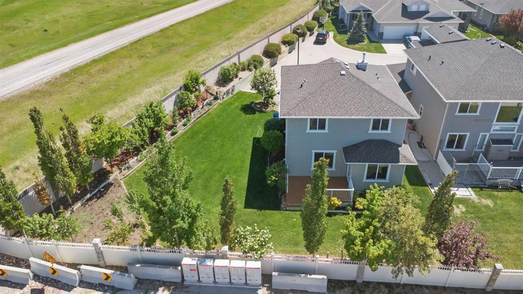 Picture of 117 Cove Hill , Chestermere Real Estate Listing