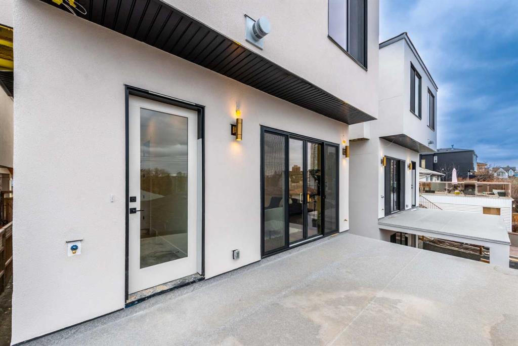 Picture of 3016 13 Avenue SW, Calgary Real Estate Listing