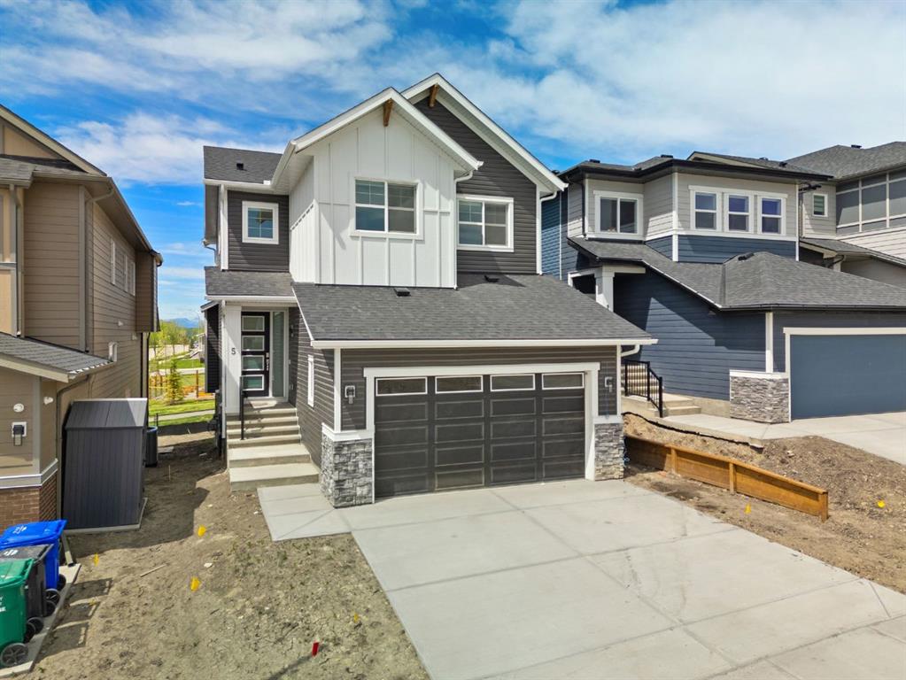 Picture of 5 Heritage Park , Cochrane Real Estate Listing