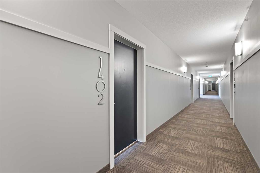 Picture of 1402, 42 Cranbrook Gardens SE, Calgary Real Estate Listing