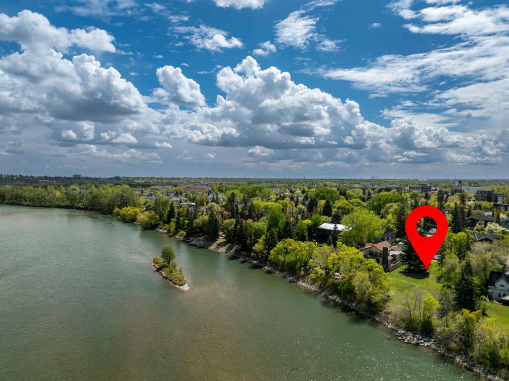 Picture of 14 Major Stewart Lane SE, Calgary Real Estate Listing