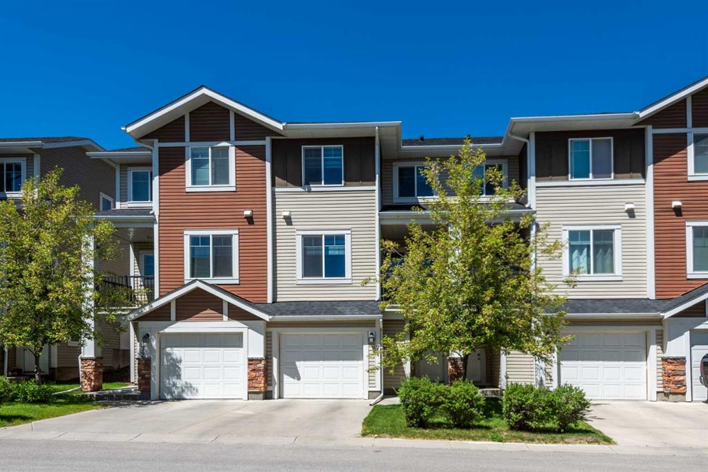 Picture of 71, 300 Marina Drive , Chestermere Real Estate Listing