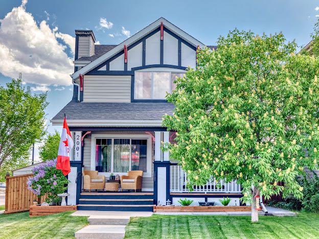 Picture of 2001 Sagewood Manor SW, Airdrie Real Estate Listing