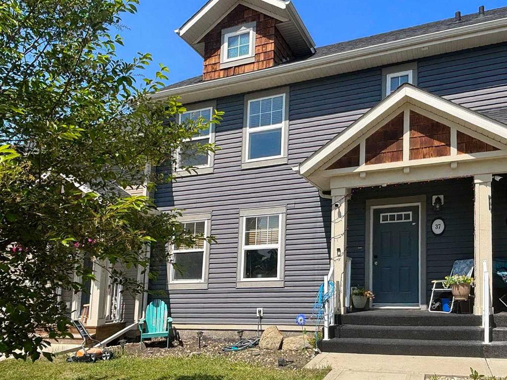 Picture of 37 Rafferty Court , Sylvan Lake Real Estate Listing