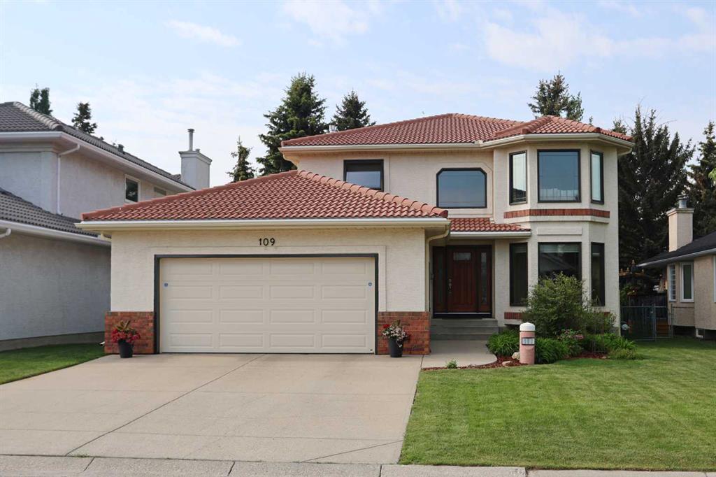 Picture of 109 Hamptons Grove NW, Calgary Real Estate Listing