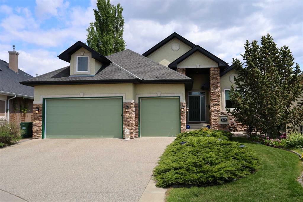 Picture of 172 Valley Creek Road NW, Calgary Real Estate Listing