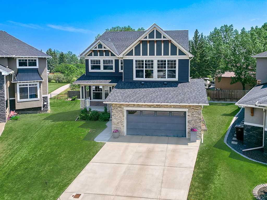 Picture of 221 Kinniburgh Cove , Chestermere Real Estate Listing