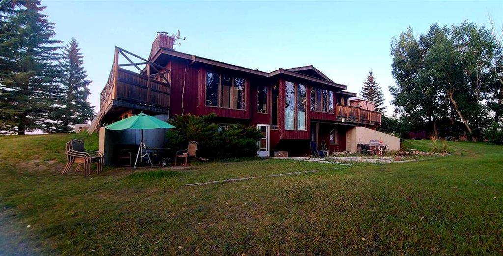 Picture of 241054 Range Road 260  , Rural Wheatland County Real Estate Listing