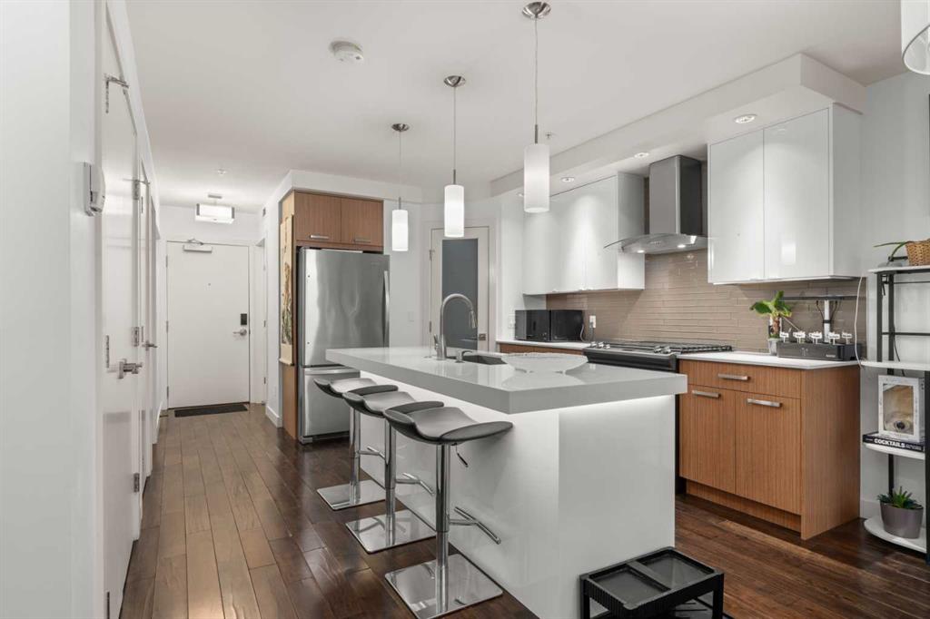 Picture of 302, 1029 15 Avenue SW, Calgary Real Estate Listing