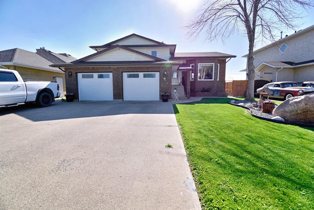 Picture of 2303 9 Street , Coaldale Real Estate Listing