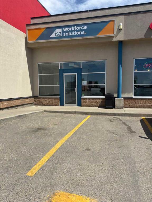 Picture of 240, 3619 61 Avenue SE, Calgary Real Estate Listing