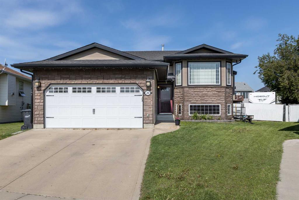 Picture of 20 Aspen Close , Penhold Real Estate Listing