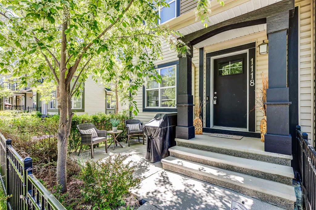 Picture of 1118 Mckenzie Towne Row SE, Calgary Real Estate Listing