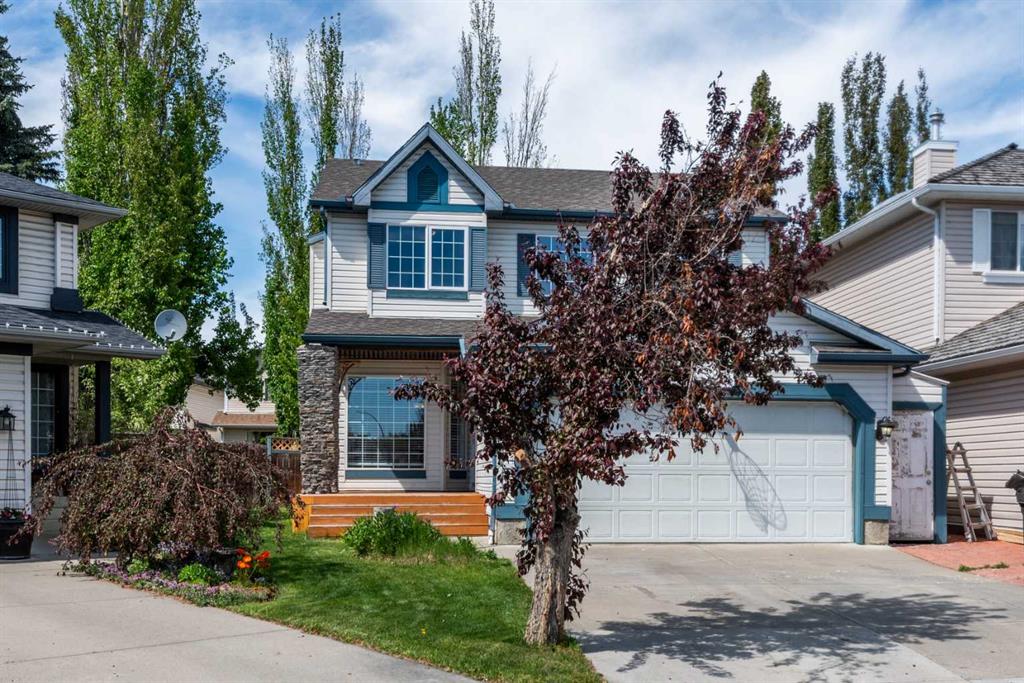 Picture of 38 Mt Selkirk Place SE, Calgary Real Estate Listing