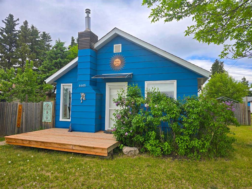 Picture of 4405 47 Street , Spirit River Real Estate Listing