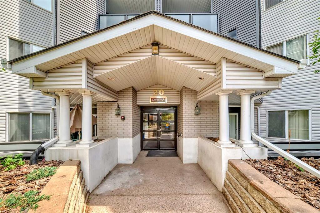 Picture of 405, 20 Sierra Morena Mews SW, Calgary Real Estate Listing