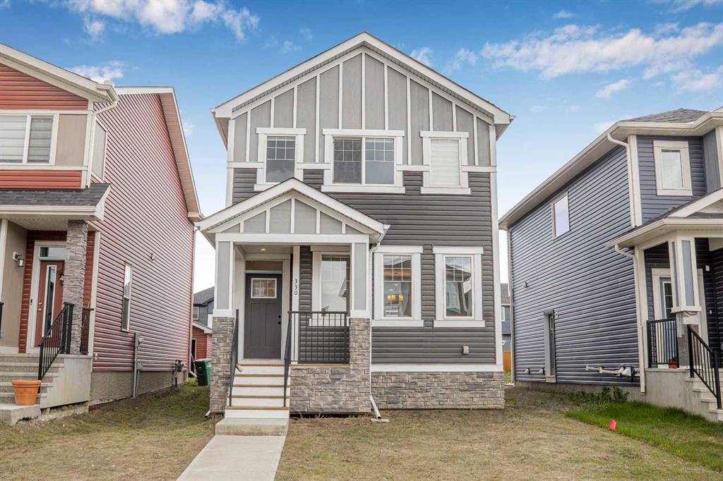Picture of 330 Midgrove Link SW, Airdrie Real Estate Listing