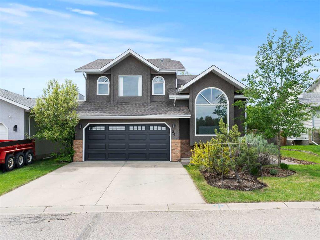 Picture of 34 Hunters Crescent , Okotoks Real Estate Listing