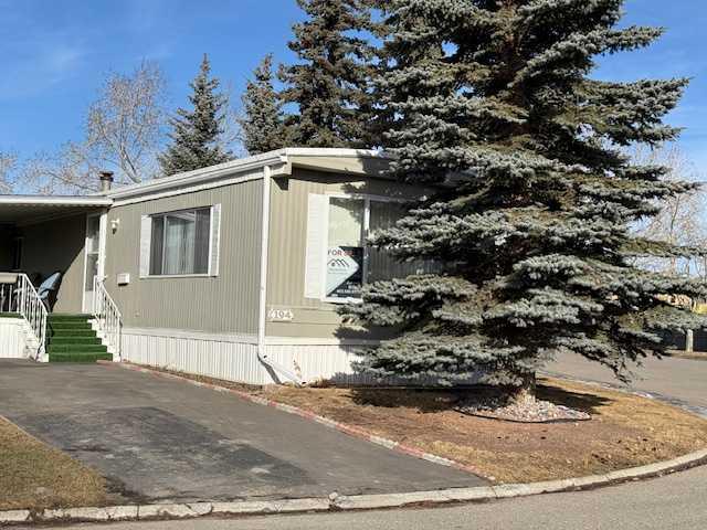 Picture of 194, 99 Arbour Lake Road NW, Calgary Real Estate Listing