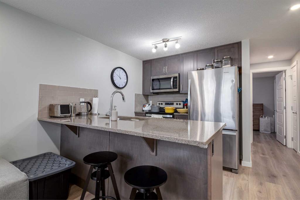 Picture of 116, 19500 37 Street SE, Calgary Real Estate Listing