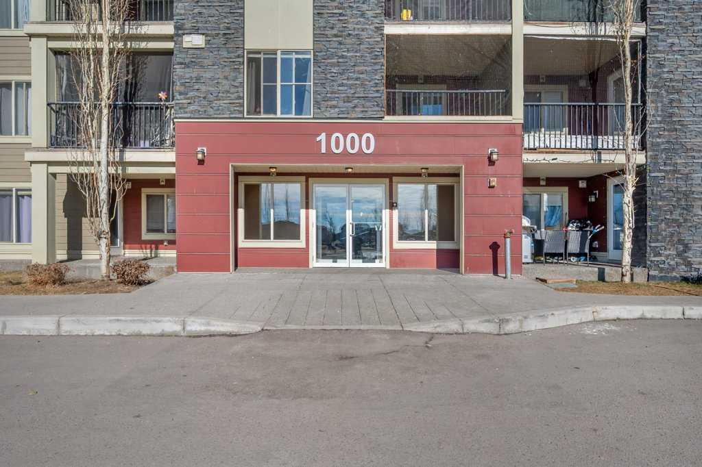 Picture of 204, 5 Saddlestone Way NE, Calgary Real Estate Listing