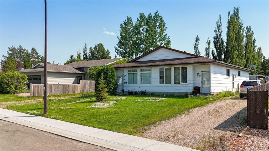 Picture of 4905 53 Avenue , Kitscoty Real Estate Listing
