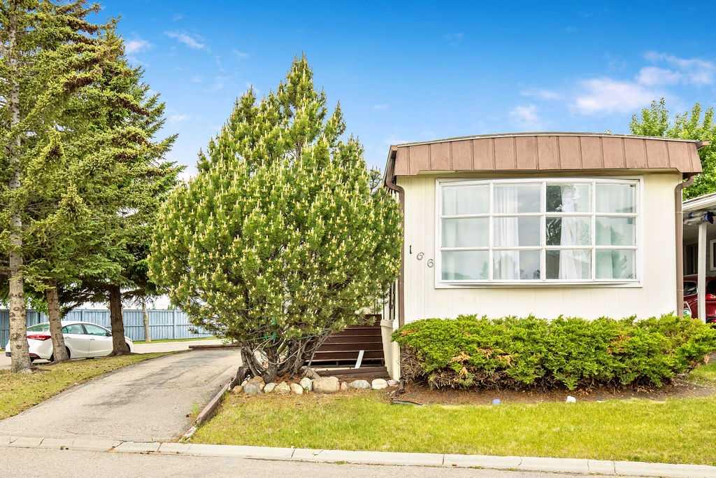 Picture of 166, 99 Arbour Lake Road NW, Calgary Real Estate Listing