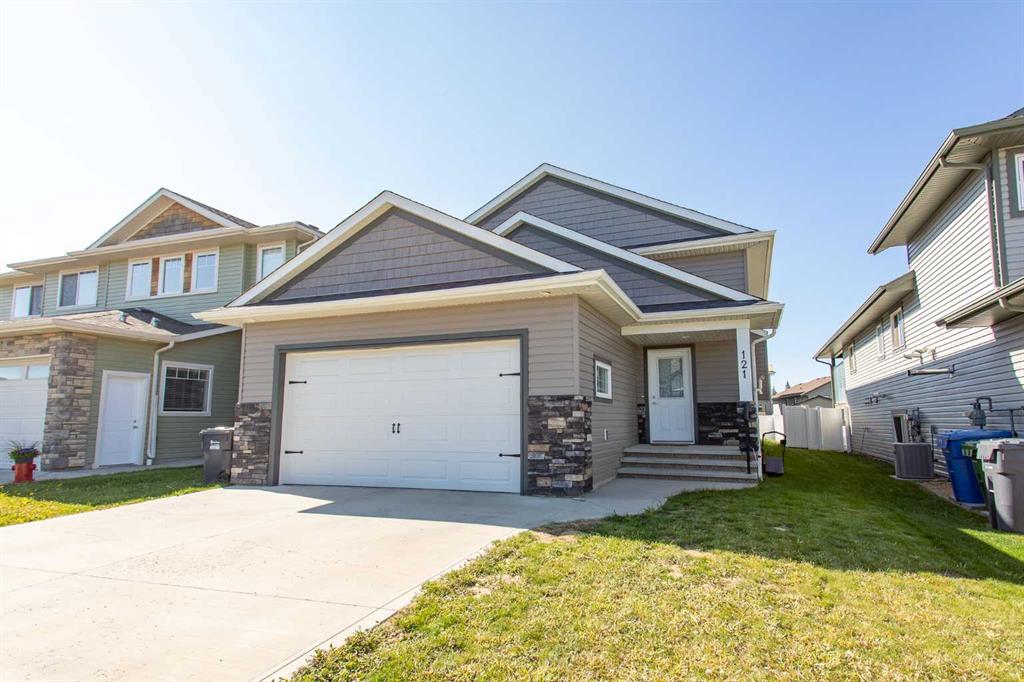 Picture of 121 Turner Crescent , Red Deer Real Estate Listing