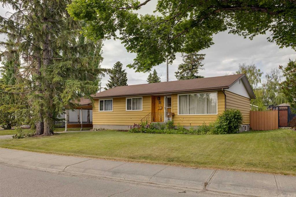 Picture of 21 Wildwood Drive SW, Calgary Real Estate Listing