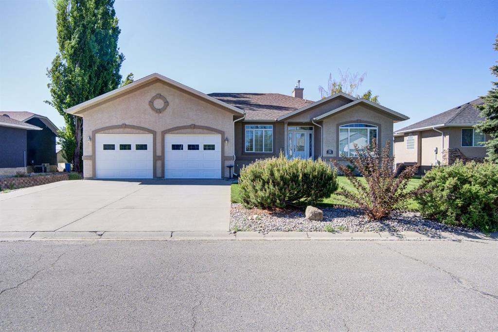 Picture of 39 Westlynn Drive , Claresholm Real Estate Listing