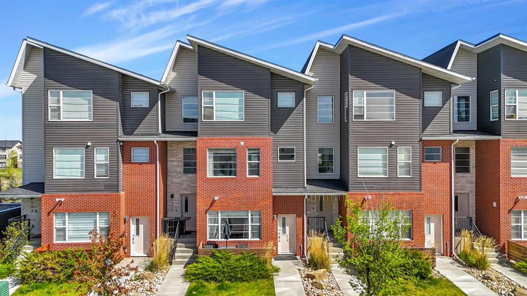 Picture of 415 Saddlemont Boulevard NE, Calgary Real Estate Listing