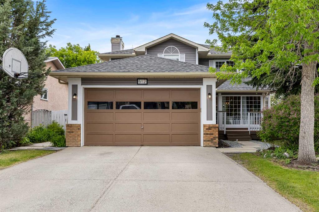 Picture of 512 Shawinigan Drive SW, Calgary Real Estate Listing