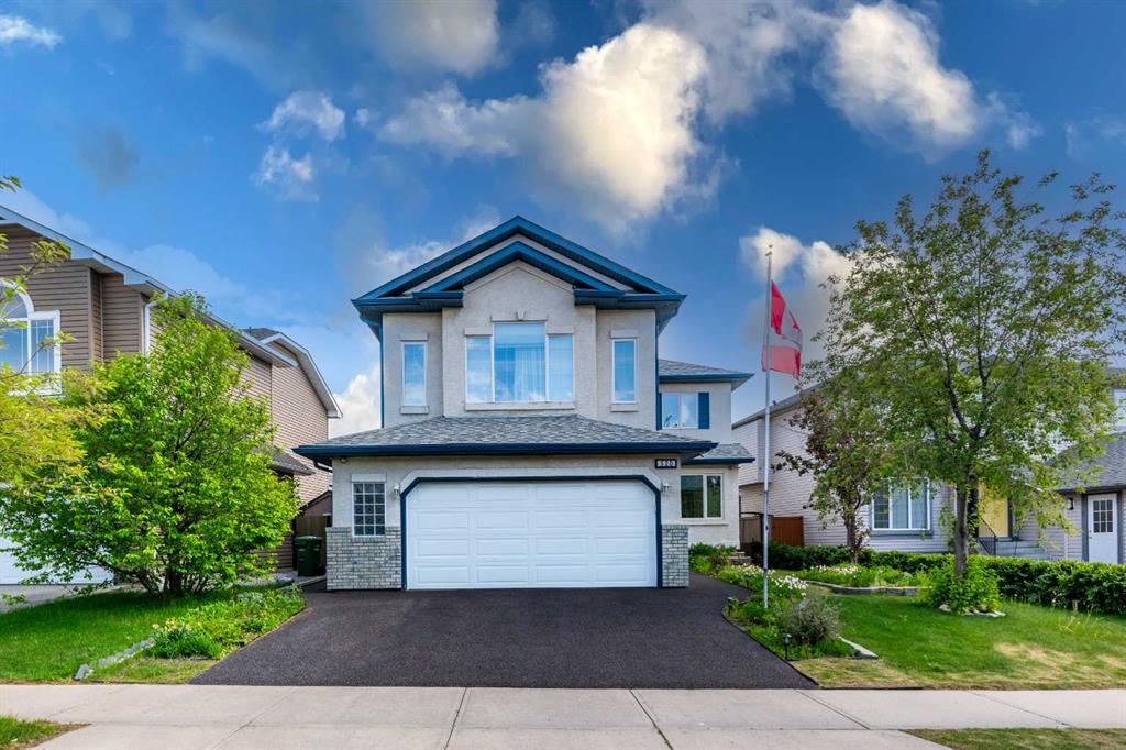 Picture of 520 Tanner Drive SE, Airdrie Real Estate Listing