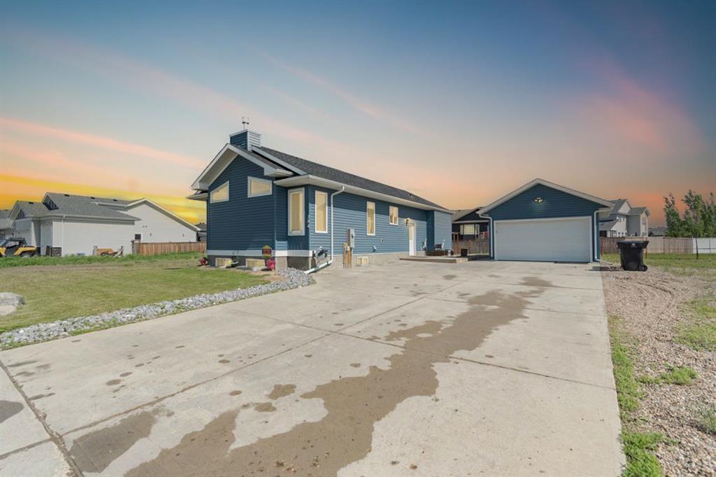 Picture of 384 Beacon Hill Drive , Fort McMurray Real Estate Listing