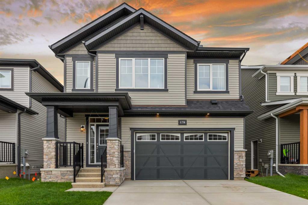 Picture of 178 Carringford Close NW, Calgary Real Estate Listing
