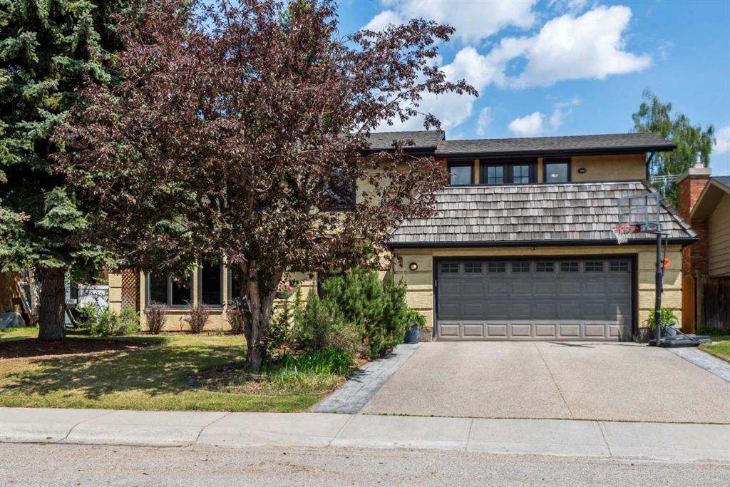 Picture of 712 Lake Placid Drive SE, Calgary Real Estate Listing