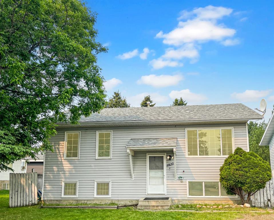 Picture of 5820 Birch Crescent  , High Prairie Real Estate Listing