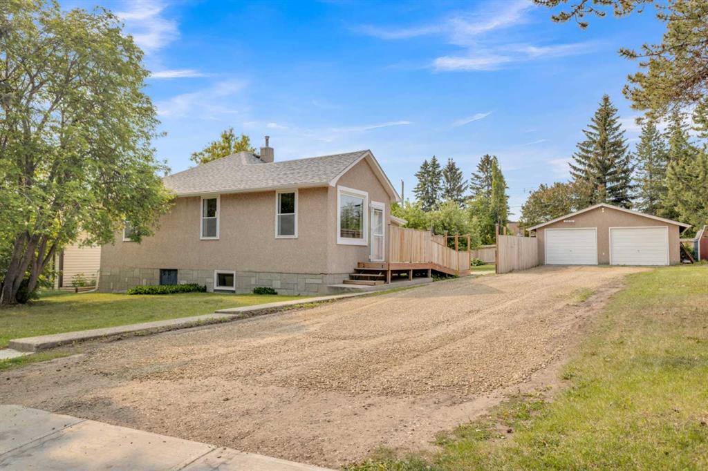 Picture of 5011 56 Avenue , Rimbey Real Estate Listing