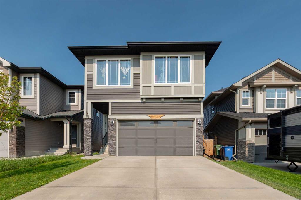 Picture of 217 Buckskin Way , Cochrane Real Estate Listing